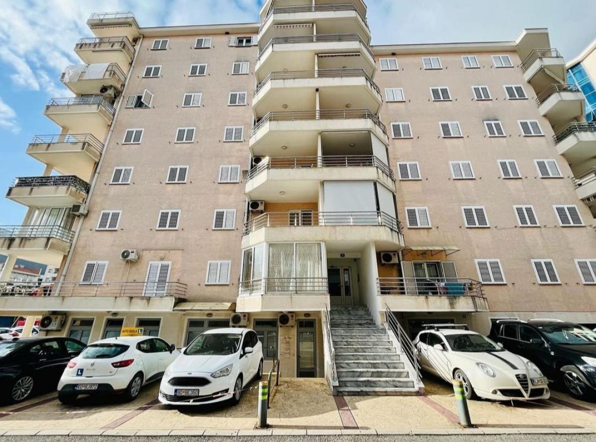 Dvosoban stan u Budvi, 126m² 7