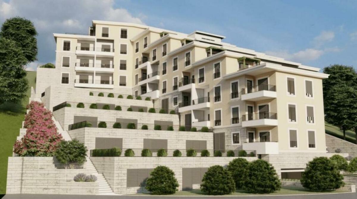 Complex in Bečići, just 700 m away from the sea; Two bedroom apartment 56 m2 8