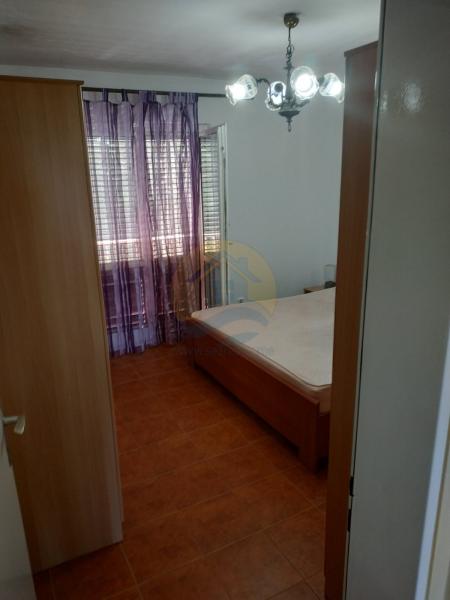 Dvosoban stan u Kotoru, 73m² 10