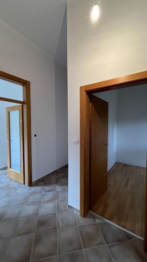 Two-Bedroom Apartment 79 m2, Glavati, Kotor 10