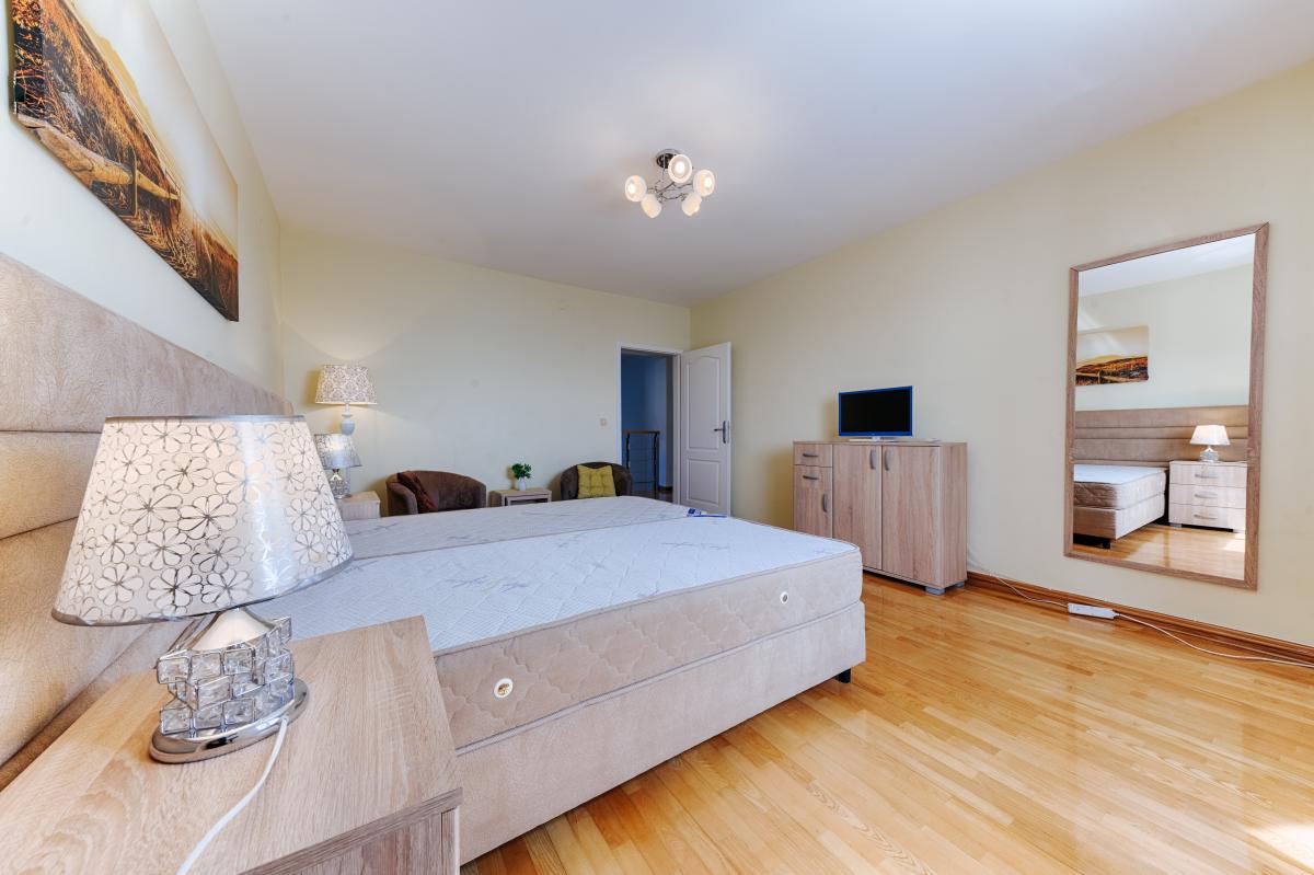 Duplex Apartment for Sale 139 m2, Sveti Stefan, 50m from the Sea, Sea View 21