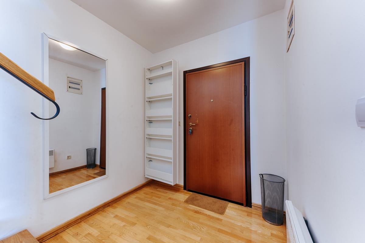 Duplex Apartment for Sale 139 m2, Sveti Stefan, 50m from the Sea, Sea View 32