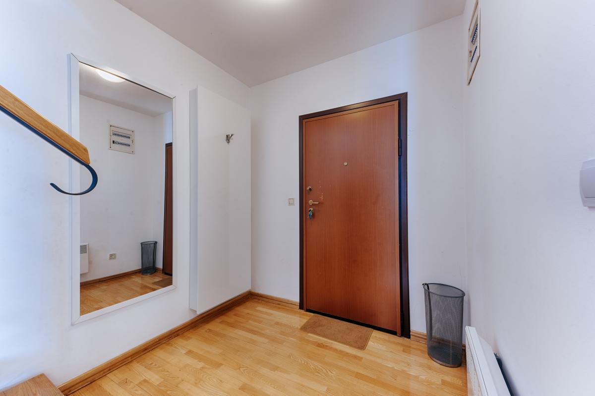 Duplex Apartment for Sale 139 m2, Sveti Stefan, 50m from the Sea, Sea View 33