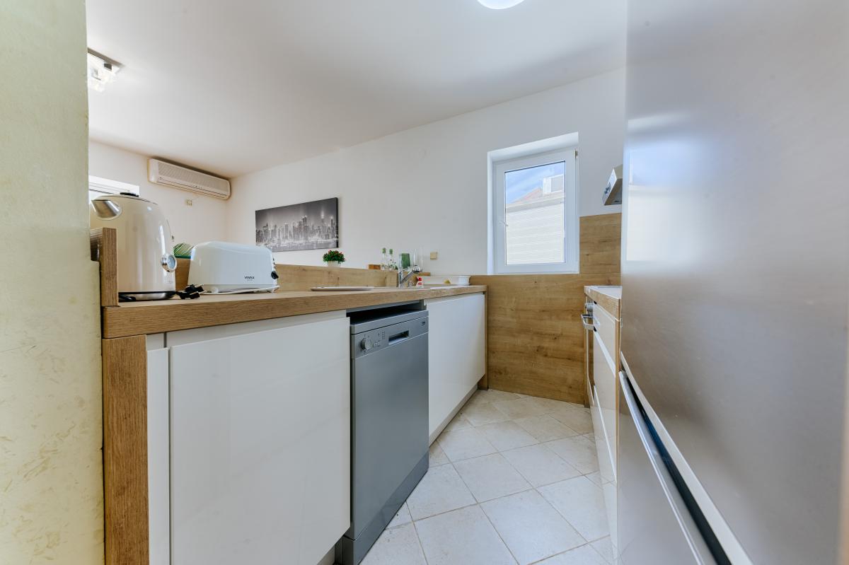 Duplex Apartment for Sale 139 m2, Sveti Stefan, 50m from the Sea, Sea View 6