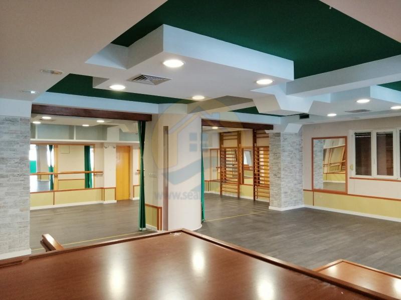 Poslovni prostor u Kotoru, 250m² 13