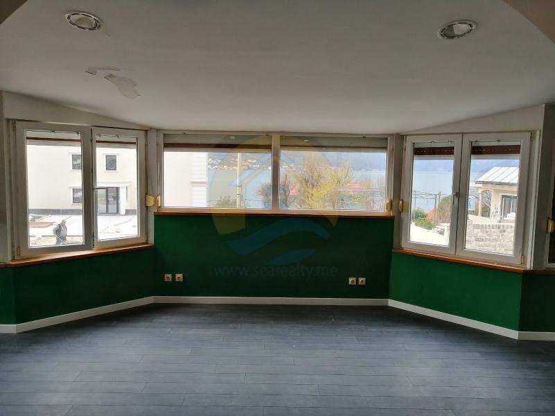 Poslovni prostor u Kotoru, 250m² 19