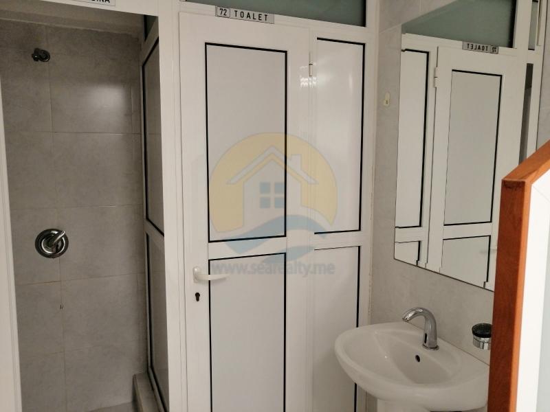Poslovni prostor u Kotoru, 250m² 8