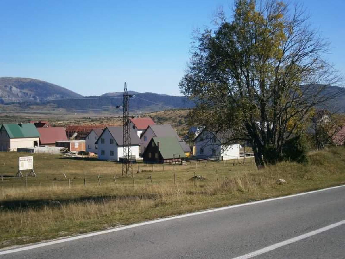 Nekretnina u Žabljak, 500m² 2