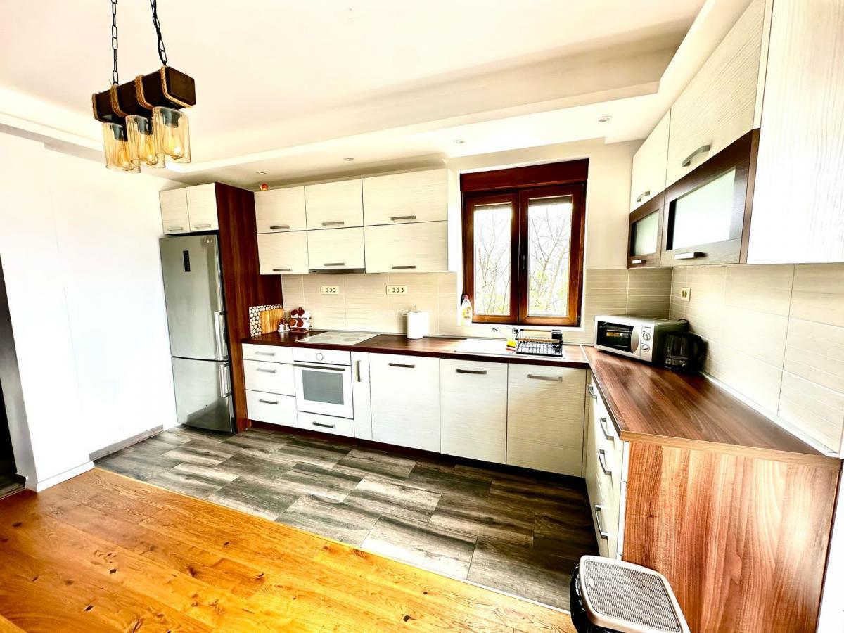 Modern three-story house with sea view in the suburbs of Tivat 13