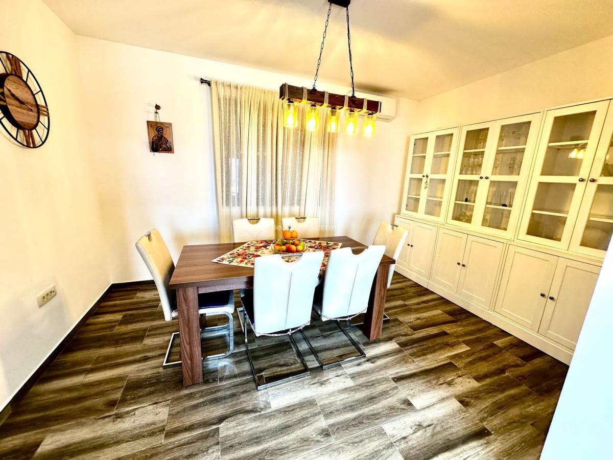 Modern three-story house with sea view in the suburbs of Tivat 15