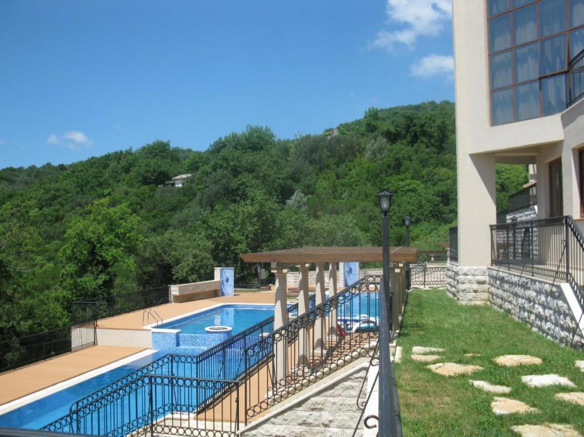 Jednosoban stan u Herceg Novom, 53m² 2