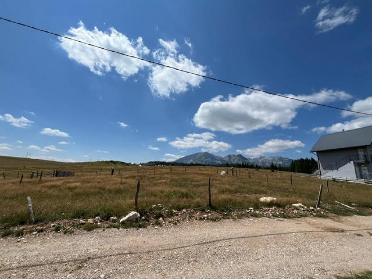 Nekretnina u Žabljak, 298m² 3