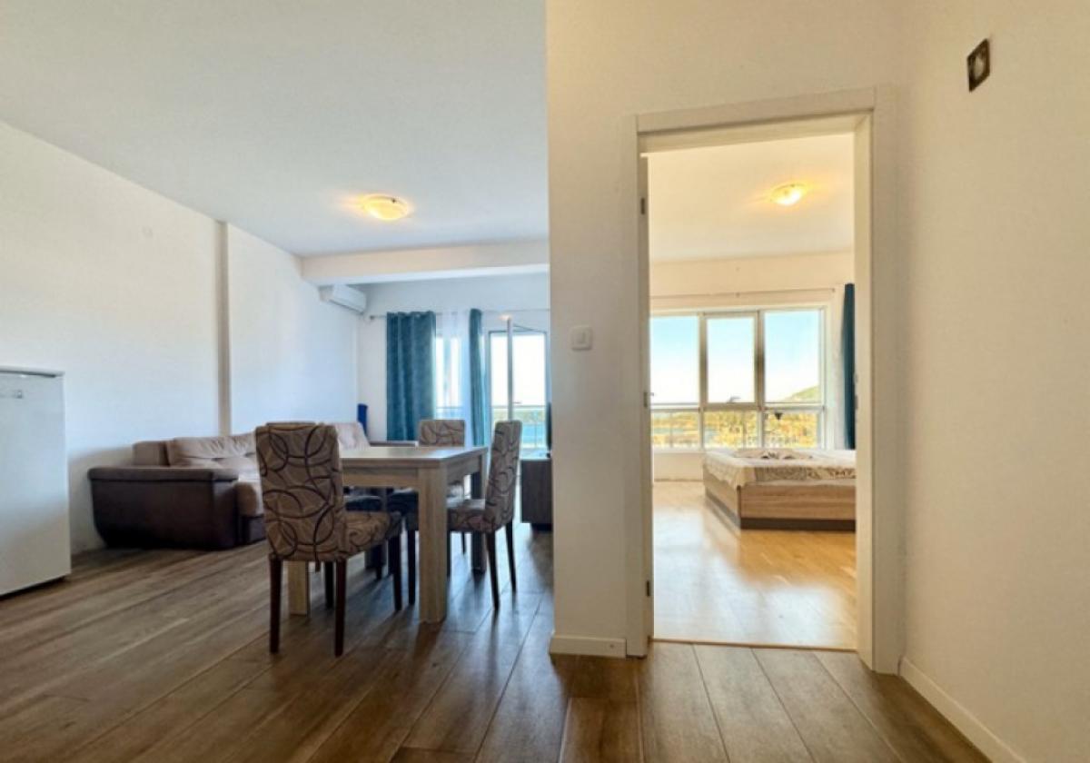 One bedroom apartment 55m2 in Rafailovici 2