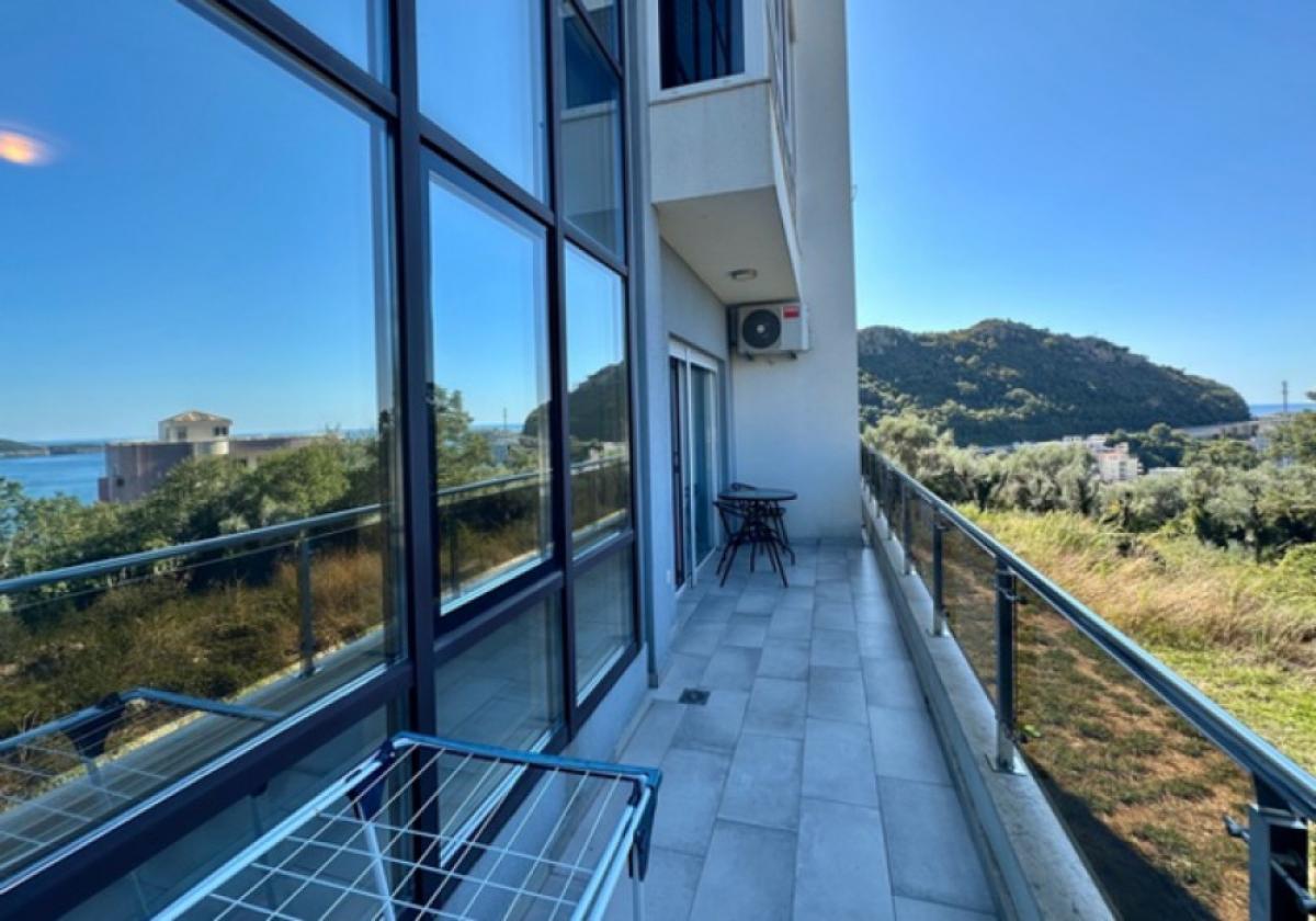 One bedroom apartment 55m2 in Rafailovici 5
