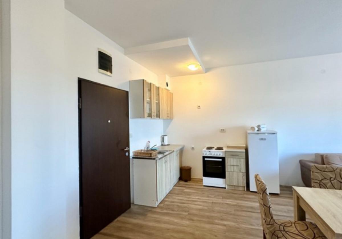 One bedroom apartment 55m2 in Rafailovici 7