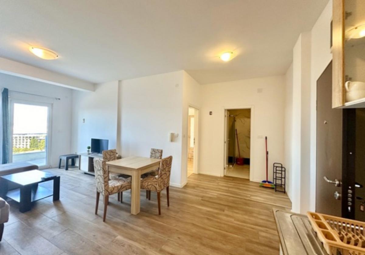 One bedroom apartment 55m2 in Rafailovici 9