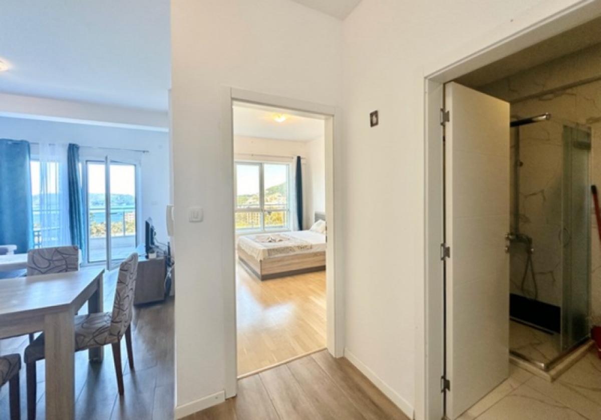 One bedroom apartment 55m2 in Rafailovici 10