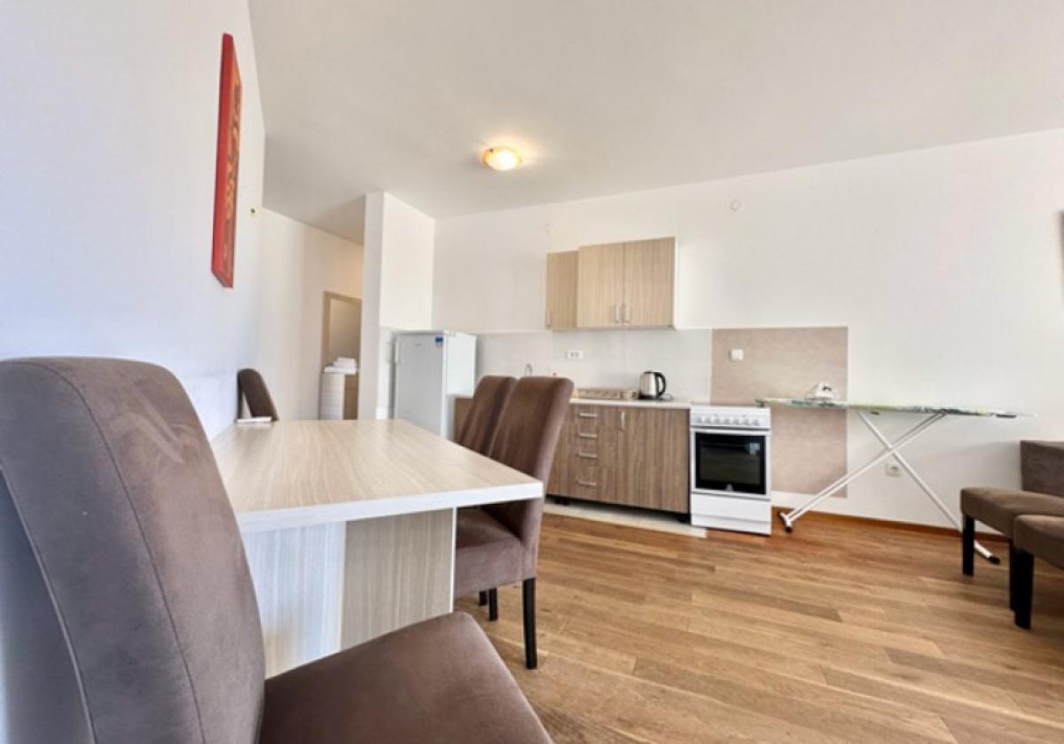 Two bedroom apartment 69m2 in Rafailovici 5