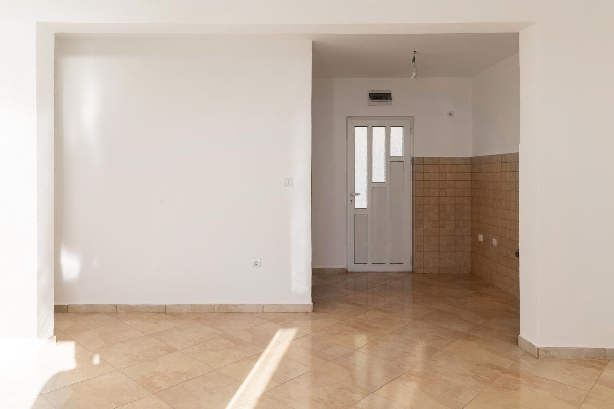 House of 249m2 with sea view in the village of blizikuce 27