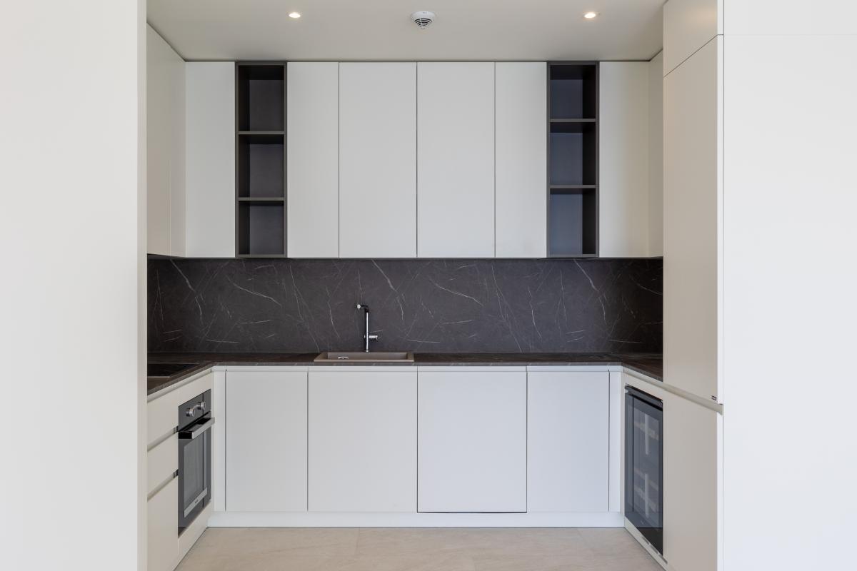 One-bedroom apartment 94 m2 with a sea view, Luštica Bay 18