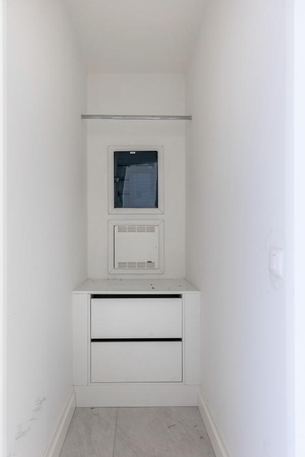 One-bedroom apartment 94 m2 with a sea view, Luštica Bay 21