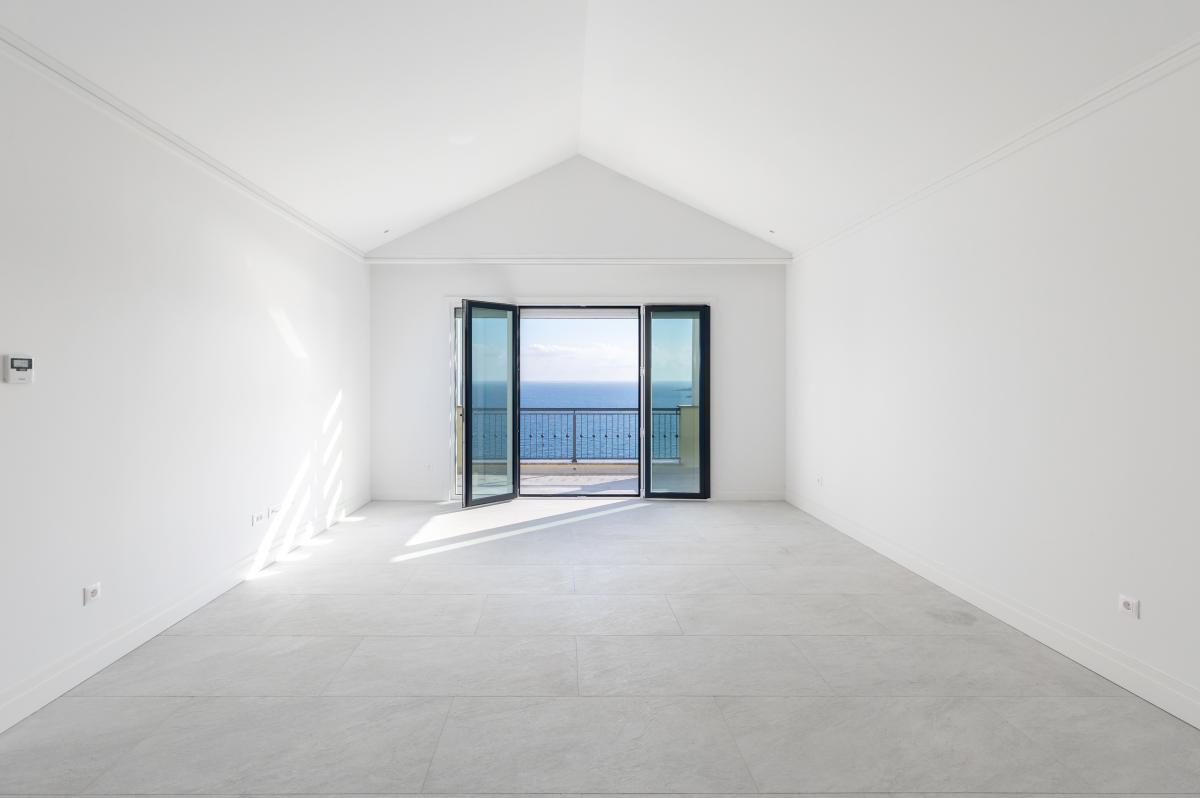 One-bedroom apartment 94 m2 with a sea view, Luštica Bay 5