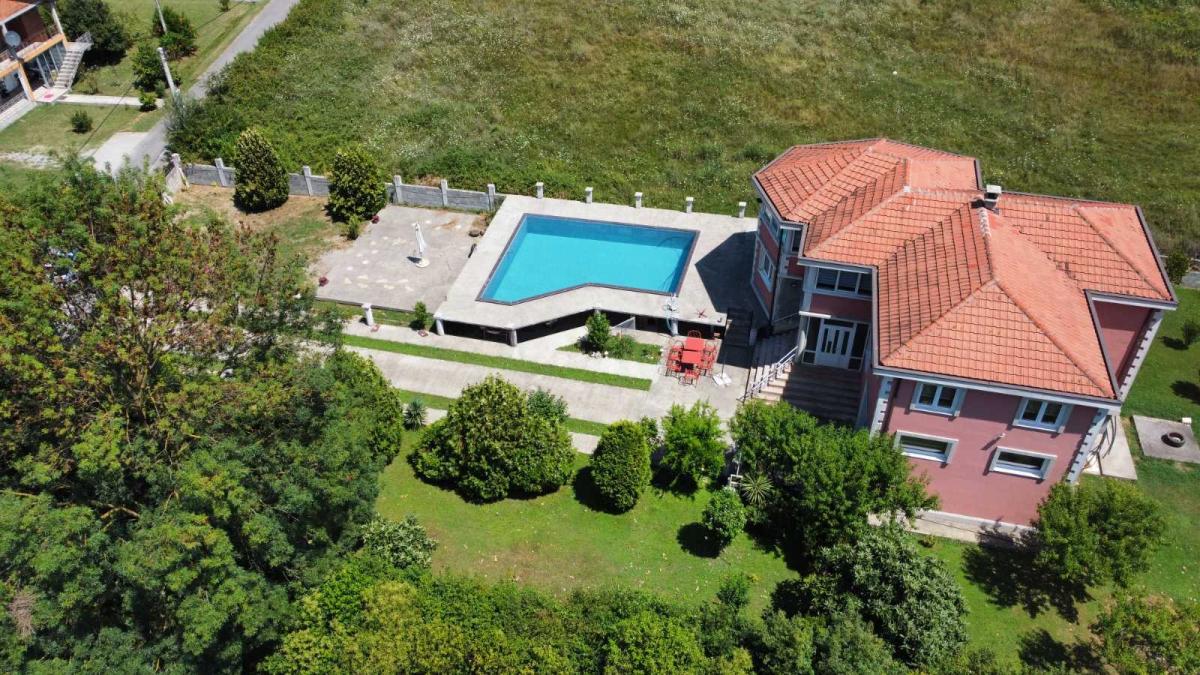 Kuća u Danilovgrad, 350m² 6