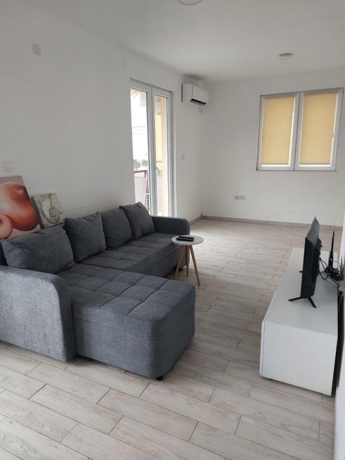 Jednosoban stan u Herceg Novom, 52m² 10