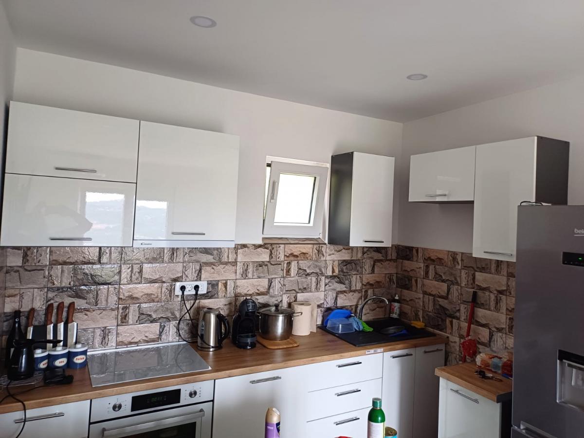 Nekretnina u Kotoru, 1700m² 14