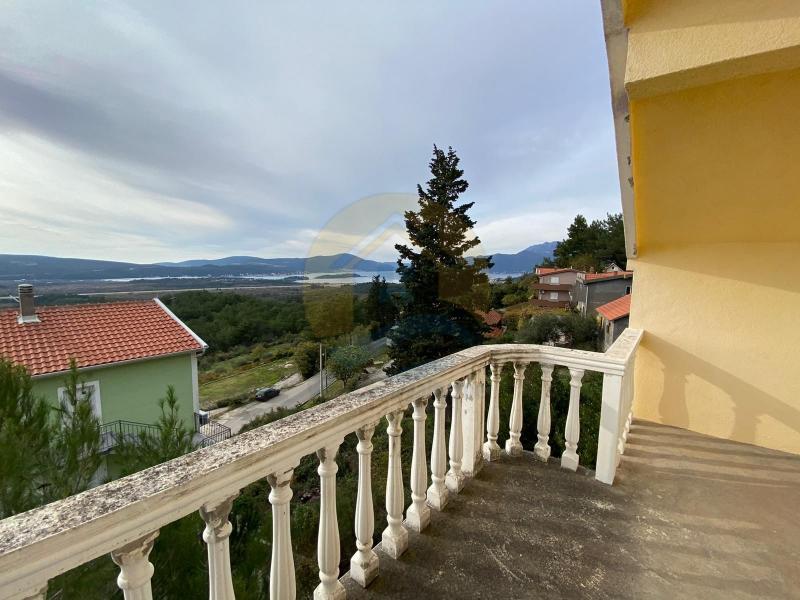 Two bedroom apartment for sale in Kavac, Kotor 2