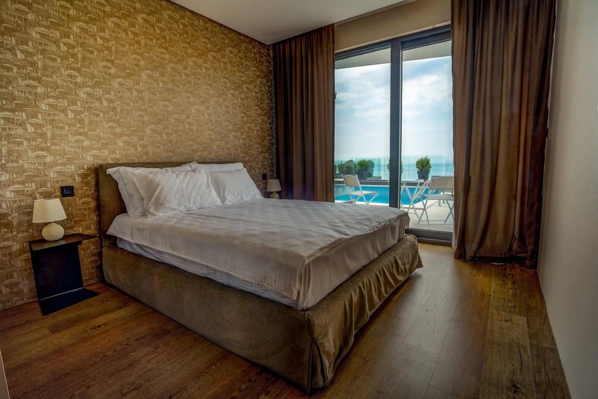 Kuća u Budvi, 364m² 18