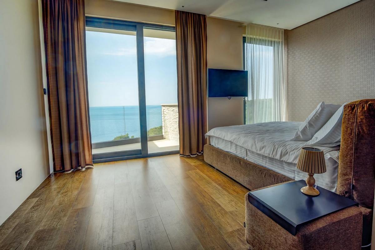 Kuća u Budvi, 364m² 8