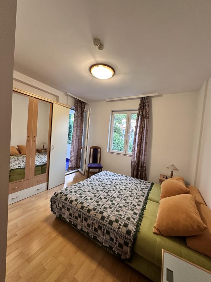 One bedroom apartment 52m2 for sale in Budva 11