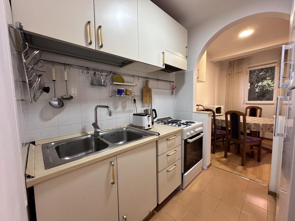 One bedroom apartment 52m2 for sale in Budva 8