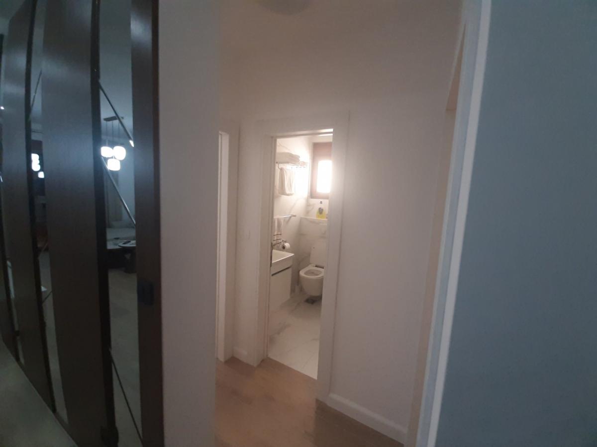Dvosoban stan u Kotoru, 65m² 39