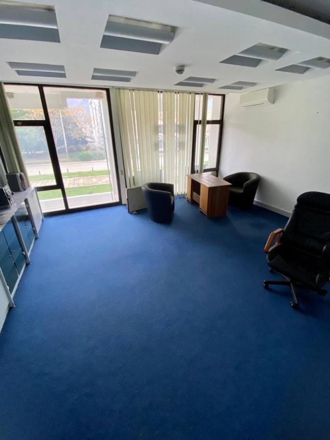 Poslovni prostor u Baru, 171m² 2