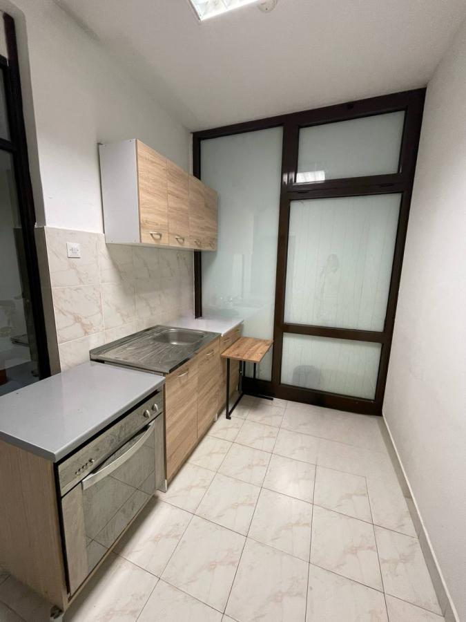 Poslovni prostor u Baru, 171m² 9