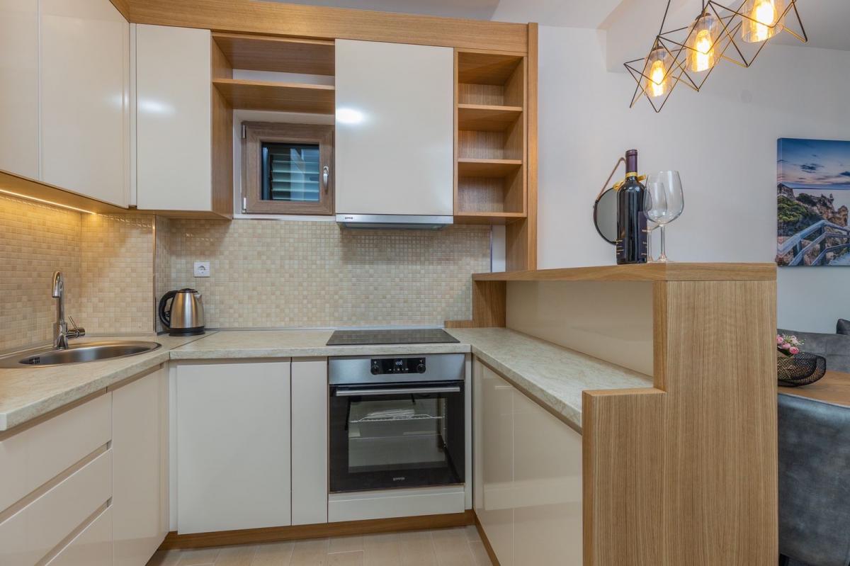 Dvosoban stan u Budvi, 61m² 10