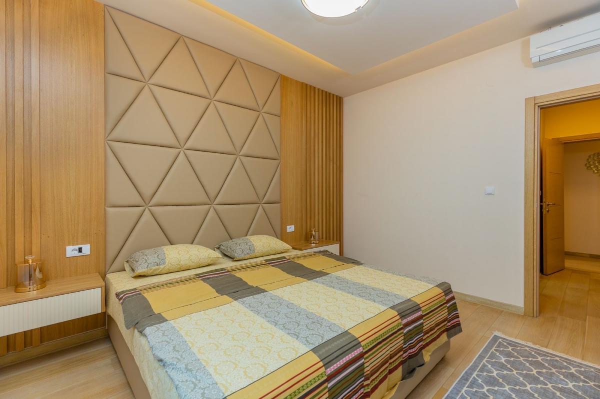 Dvosoban stan u Budvi, 96m² 6