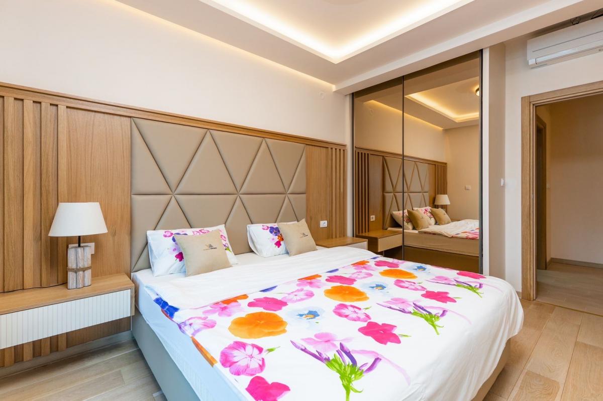 Dvosoban stan u Budvi, 96m² 9