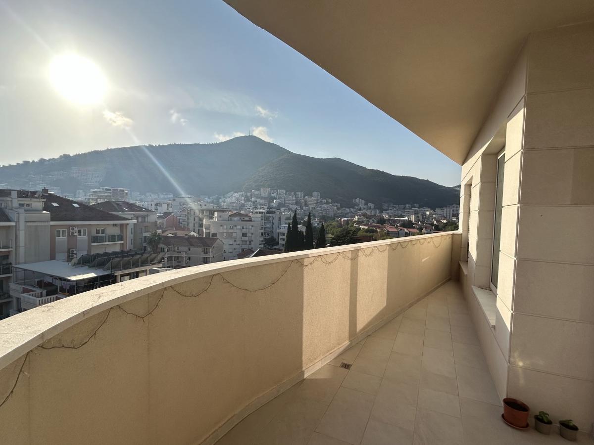 An Exclusive Furnished Two-Bedroom Apartment 71m2 in the Center of Budva 3