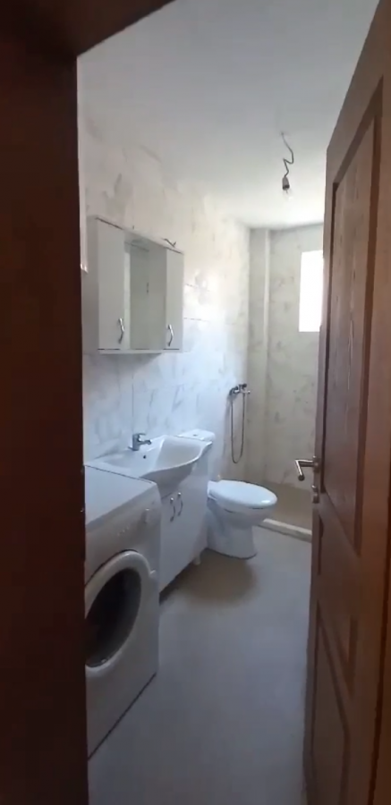 Kuća u Baru, 180m² 11