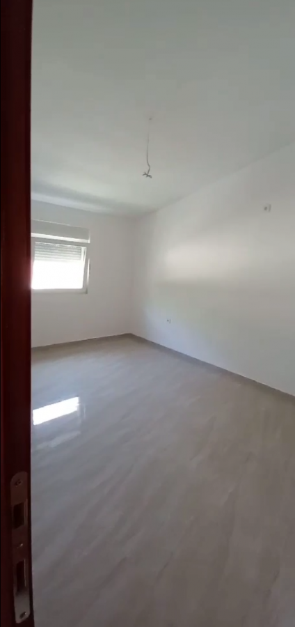 Kuća u Baru, 180m² 8