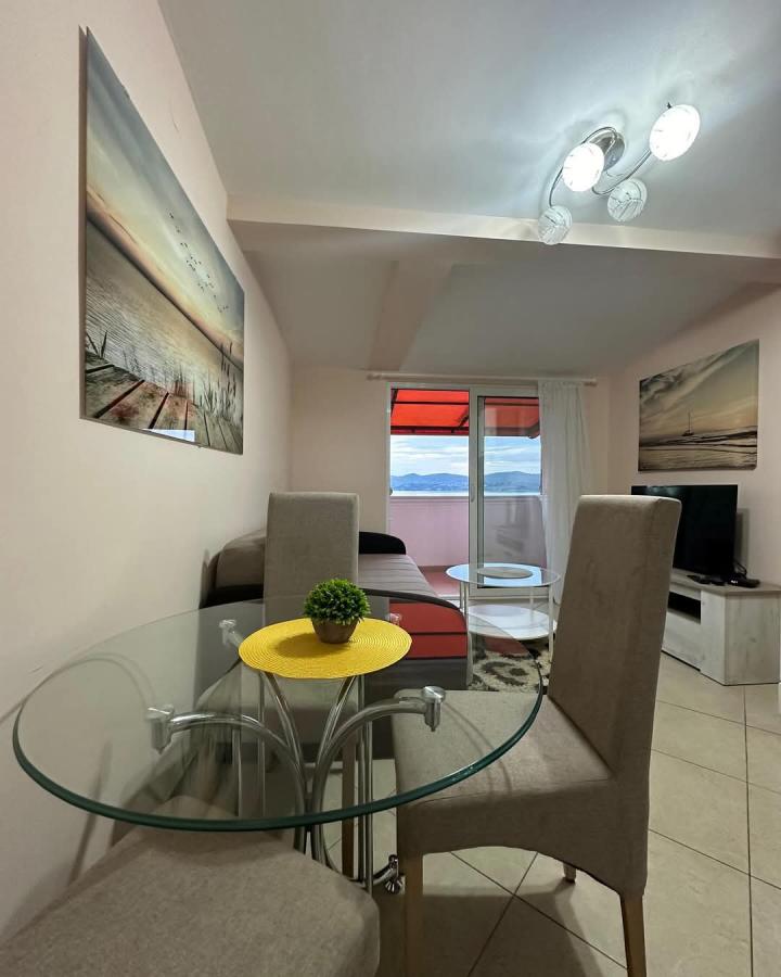 Jednosoban stan u Tivtu, 45m² 2