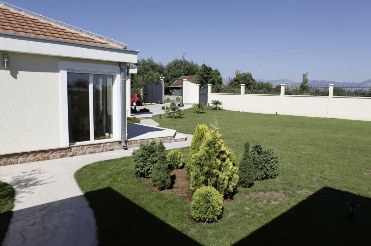 Kuća u Podgorici, 306m² 2