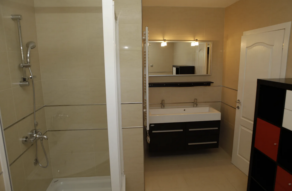 Kuća u Podgorici, 306m² 7