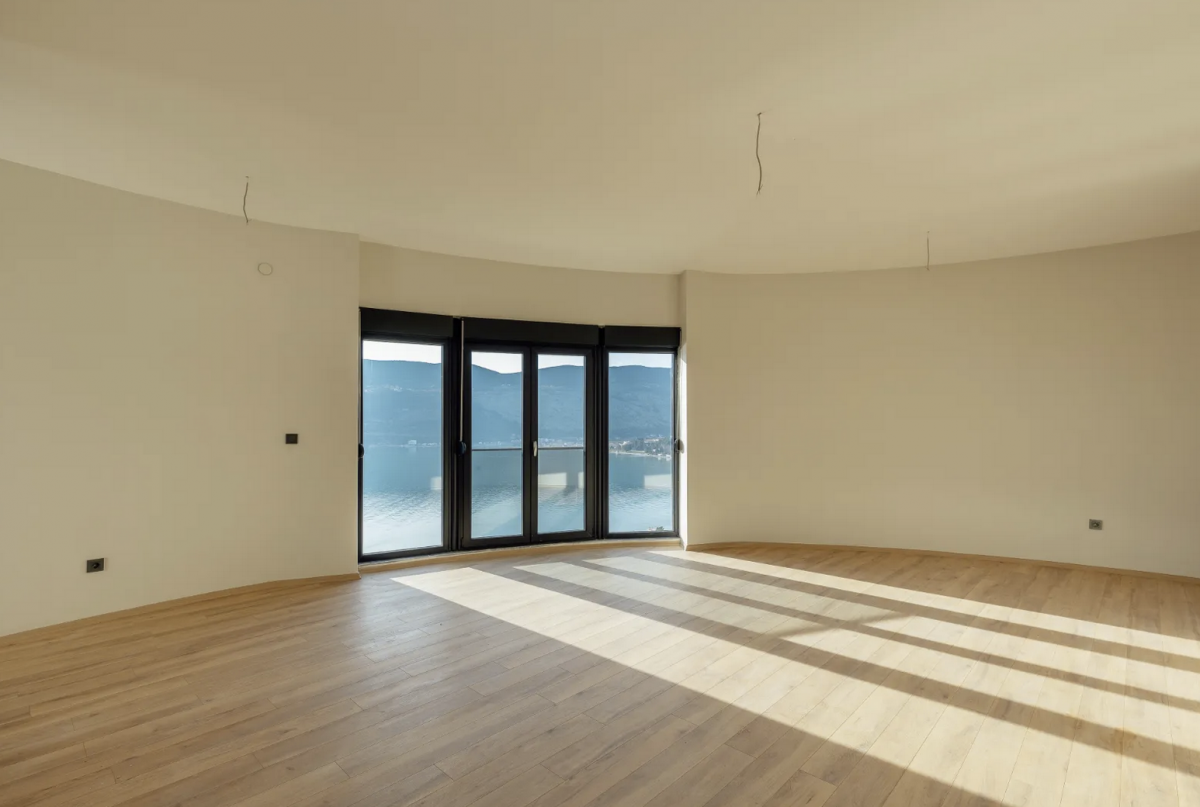Trosoban stan u Herceg Novom, 120m² 5