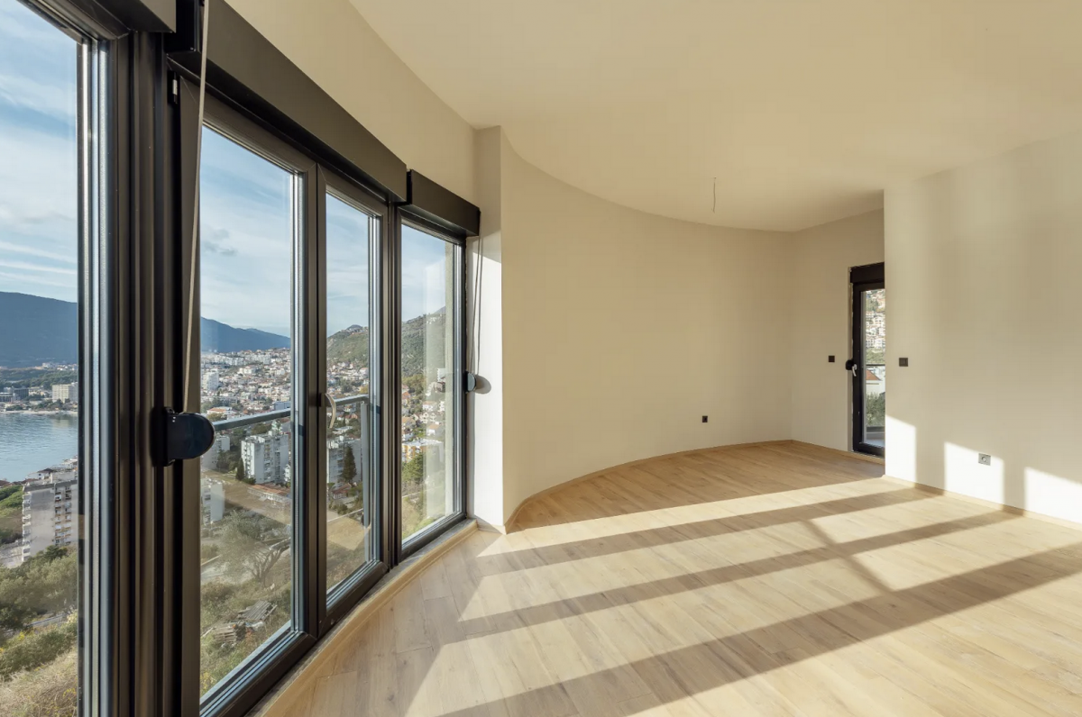 Trosoban stan u Herceg Novom, 120m² 6