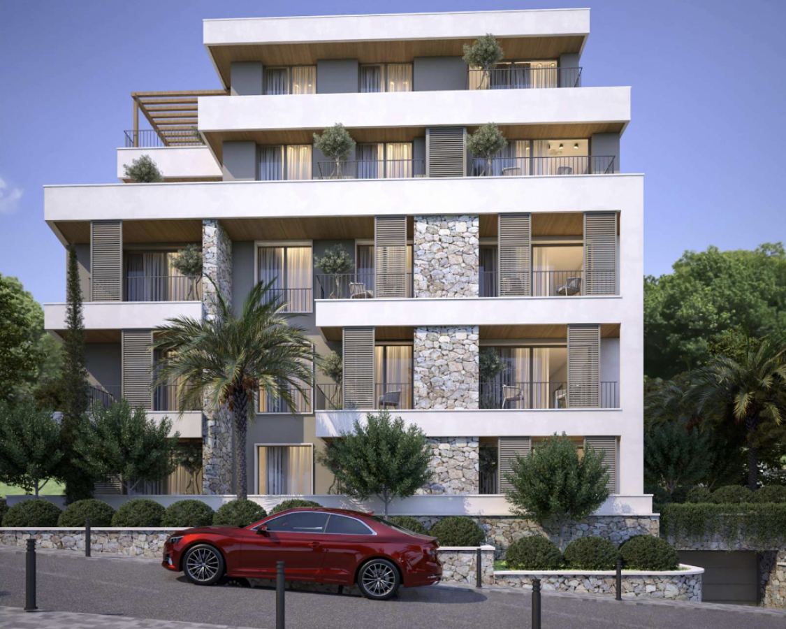 Dvosoban stan u Tivtu, 85m² 2