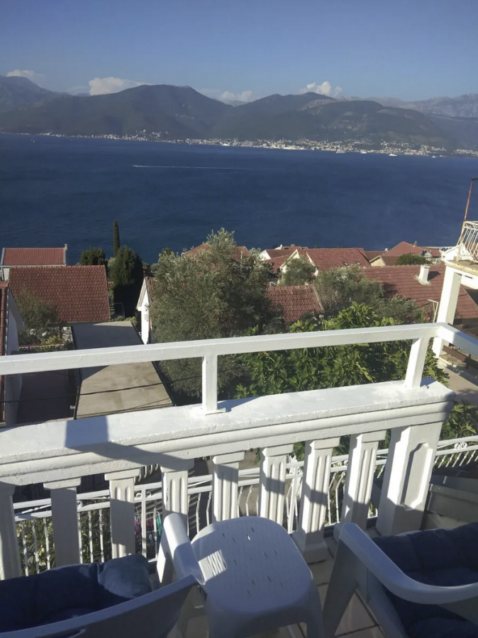 Family House for Sale 168m2, Krašići, 150m from the Sea, Panoramic Bay View 19
